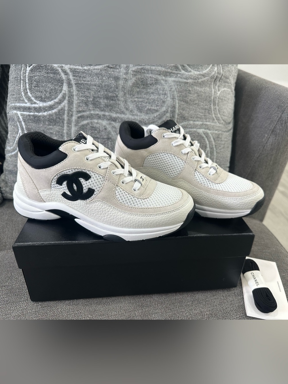 Chanel Low Top Trainer Suede Size 7 - Picture 2 of 9